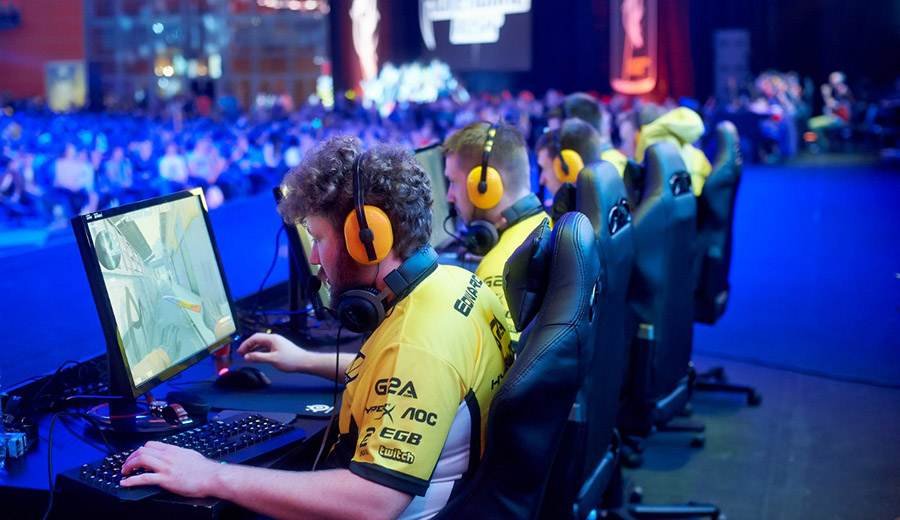 The Rise of Cybersport: How Competitive Gaming is Taking the World by Storm